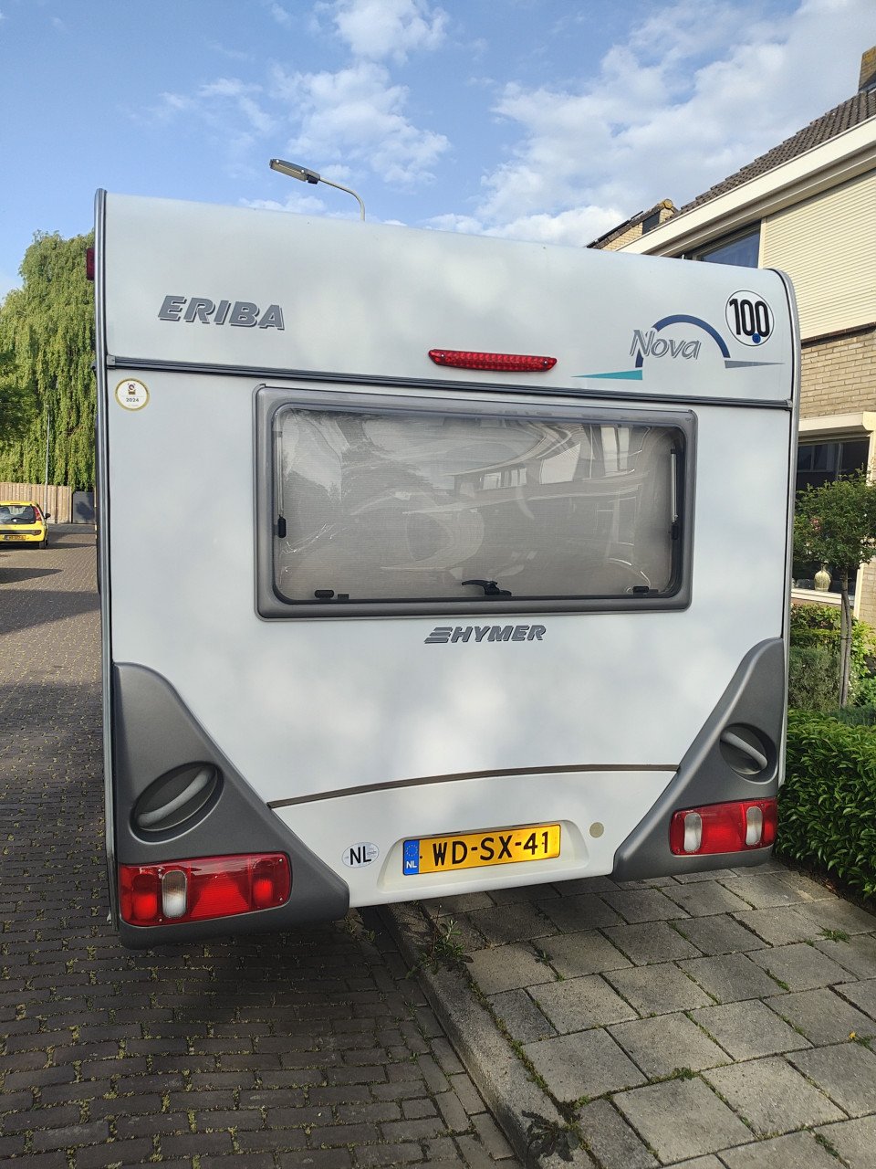 Caravan Eriba Nova 462b