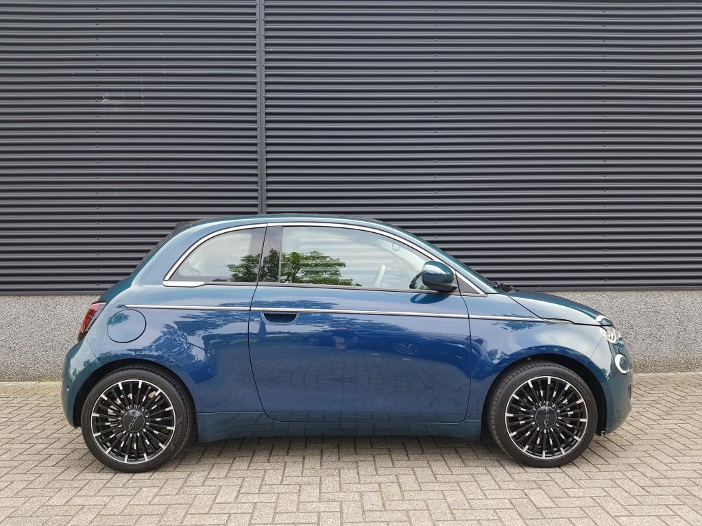 Fiat 500e cabrio la prima 42 kwh