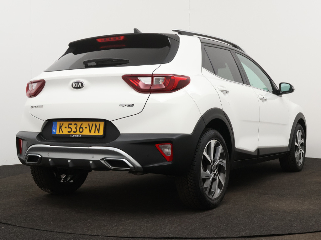 Kia Stonic 1.0 t-gdi mhev gt-line | stuur- en stoelverwarming | navigatie |