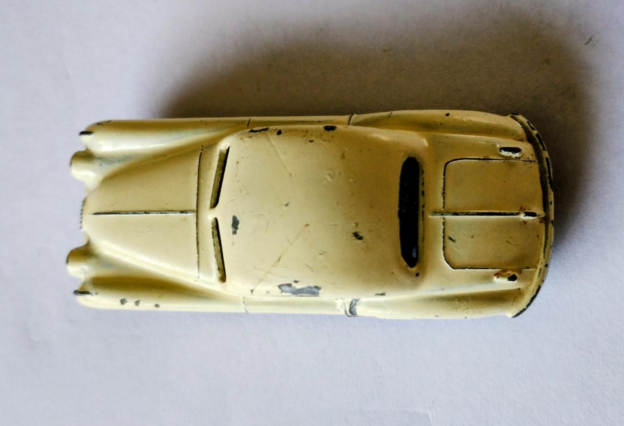 Vintage  Jaguar. Nr 32