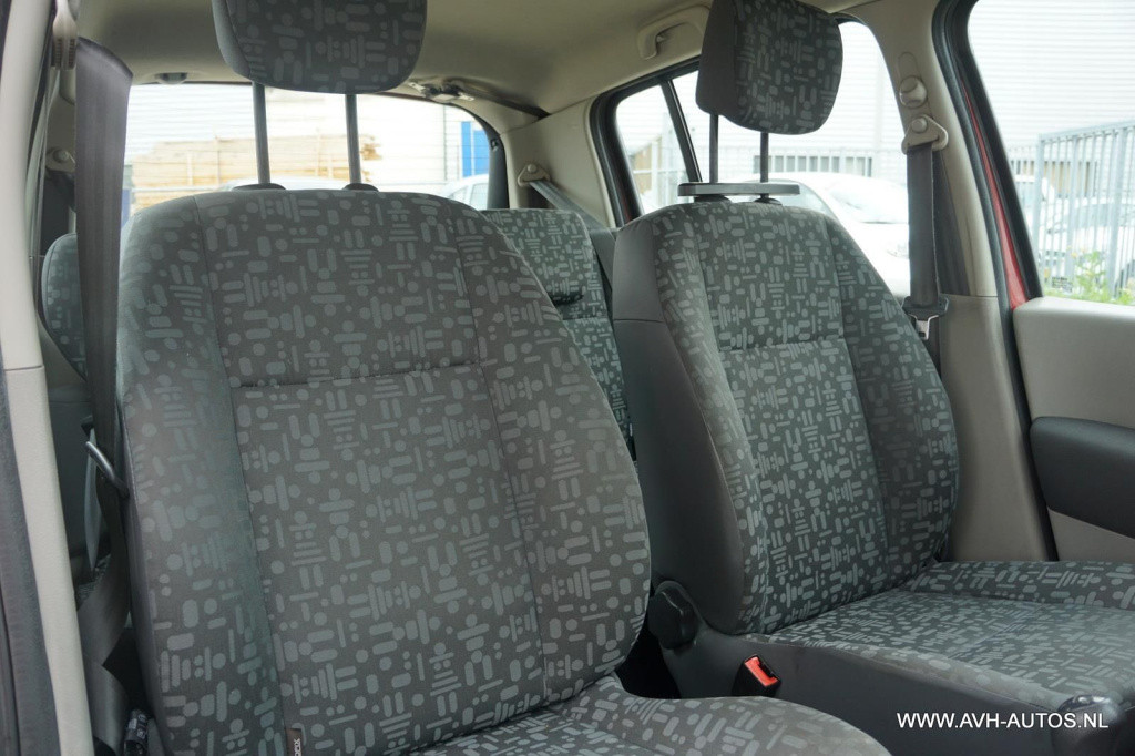 Renault Modus 1.4-16v privilège comfort