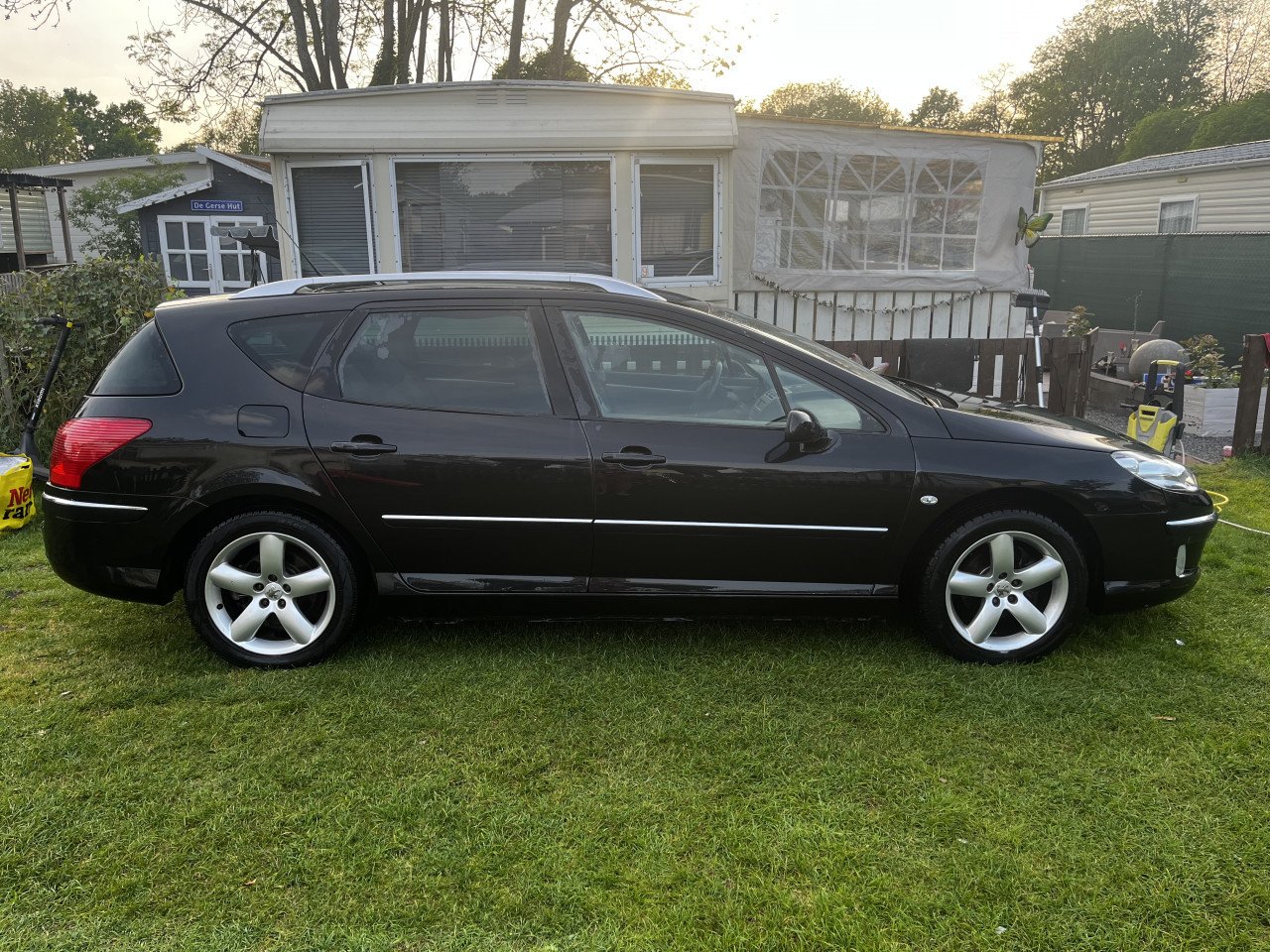 Peugeot 407
