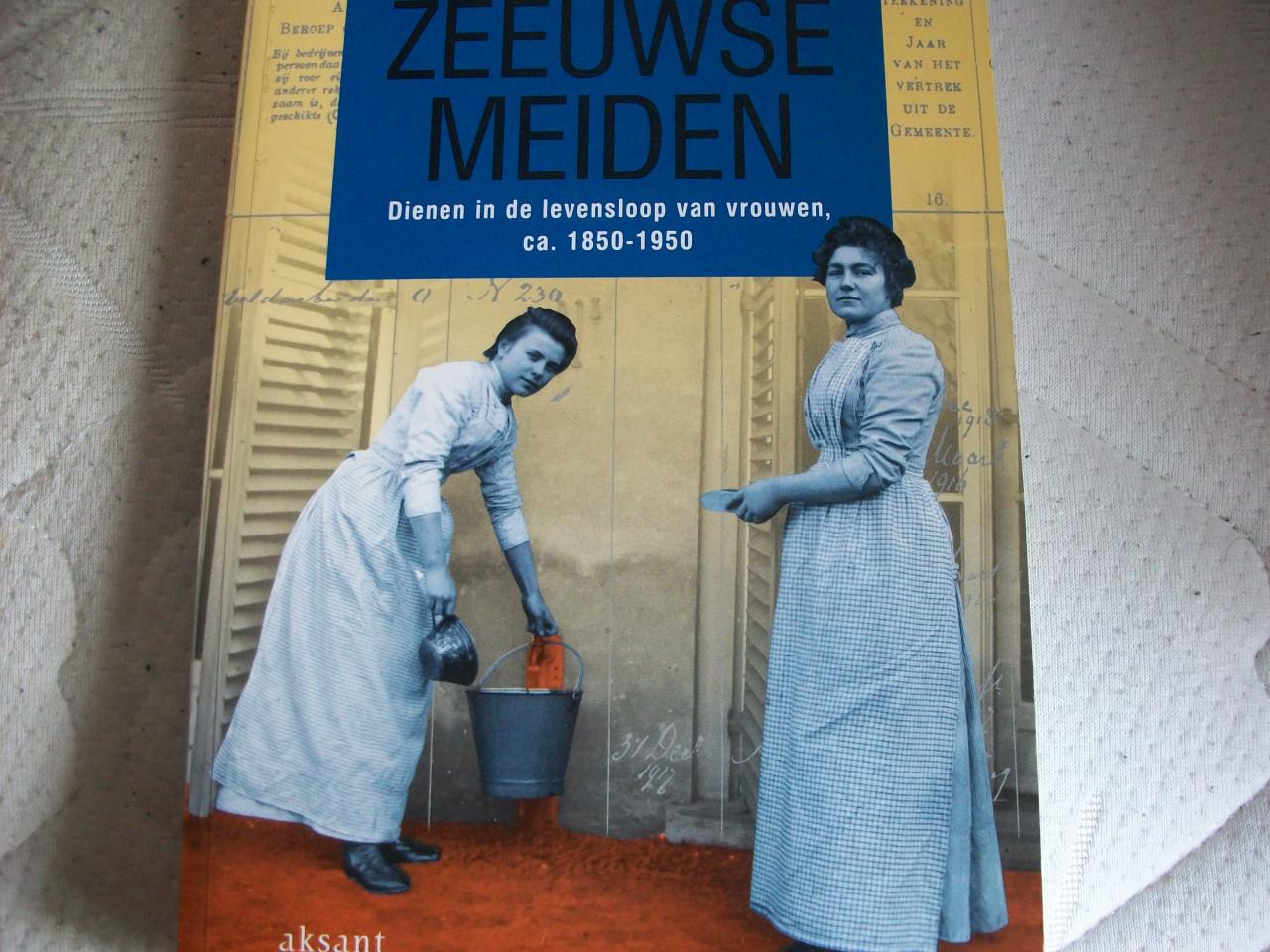 7 Zeeuwse boeken à € 5 per stuk