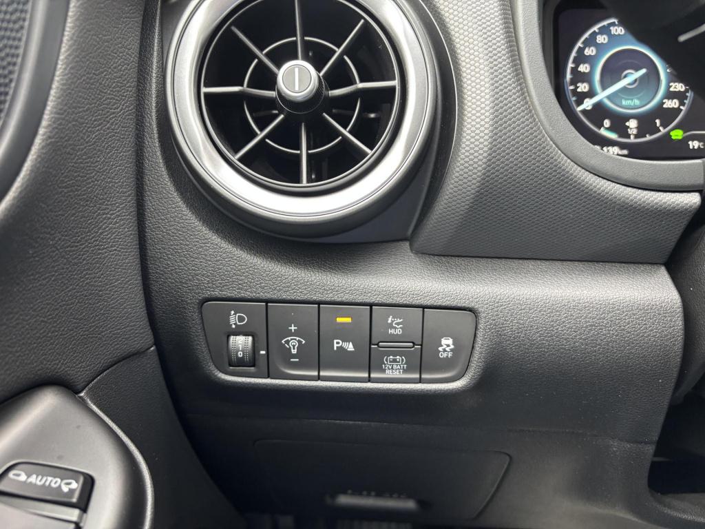 Hyundai Kona 1.6 gdi hev premium incl. trekhaak!