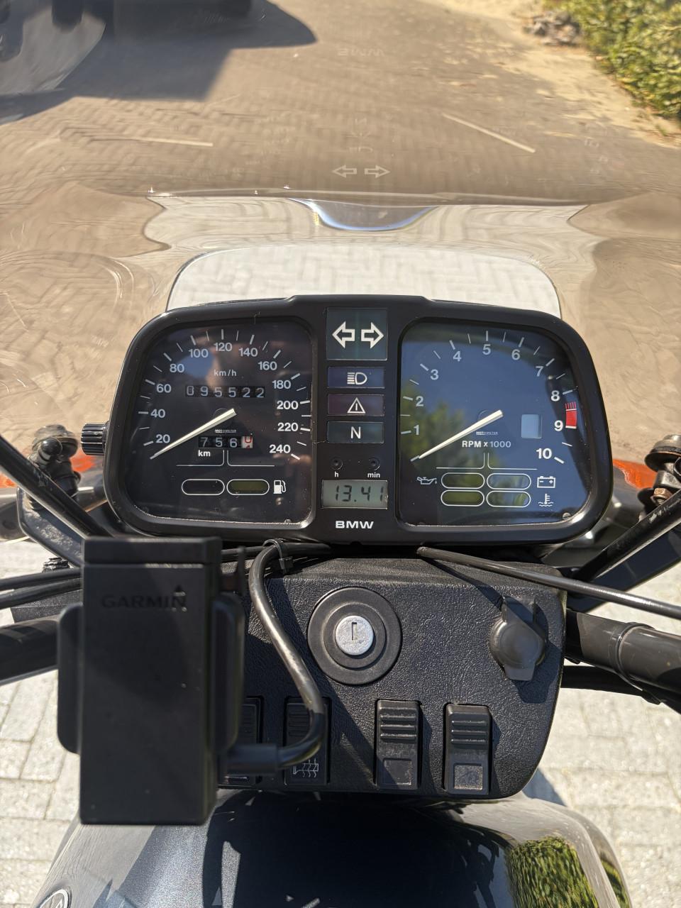 BMW K75