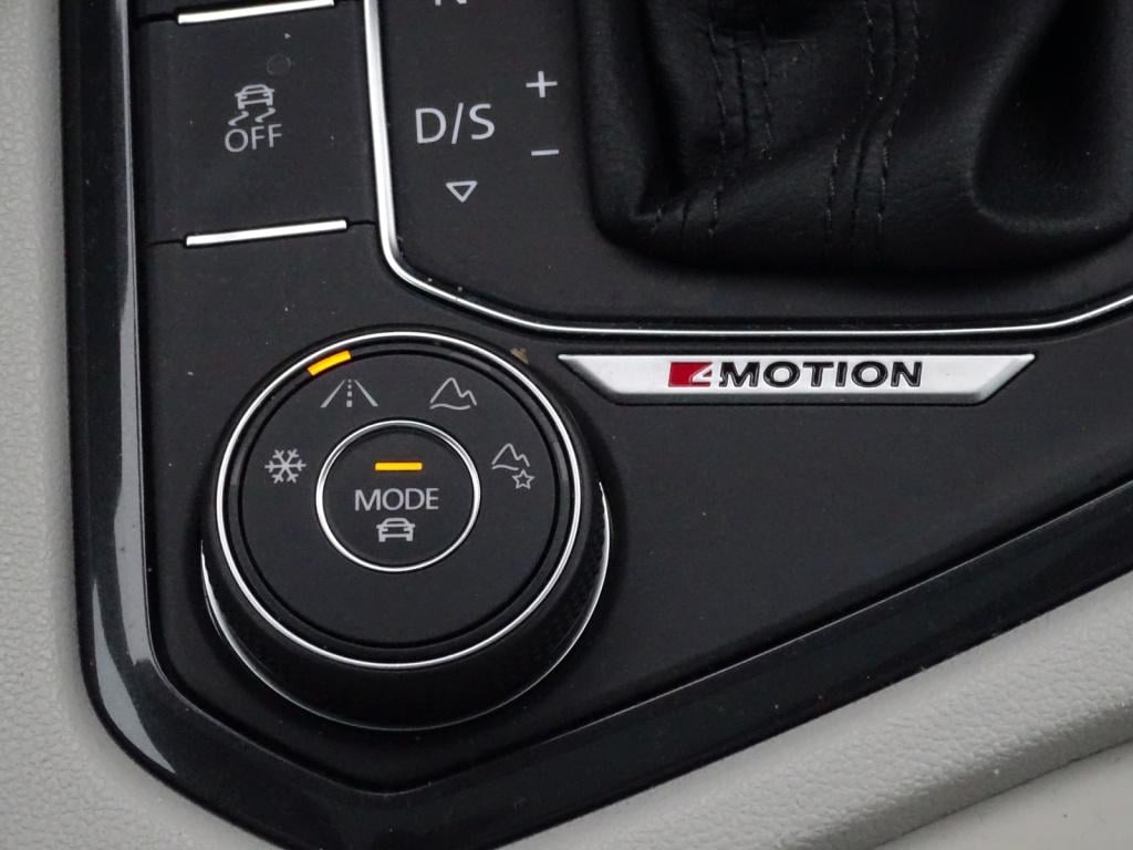 Volkswagen Tiguan Allspace 2.0 tsi 4motion highline business r 7p. automaat