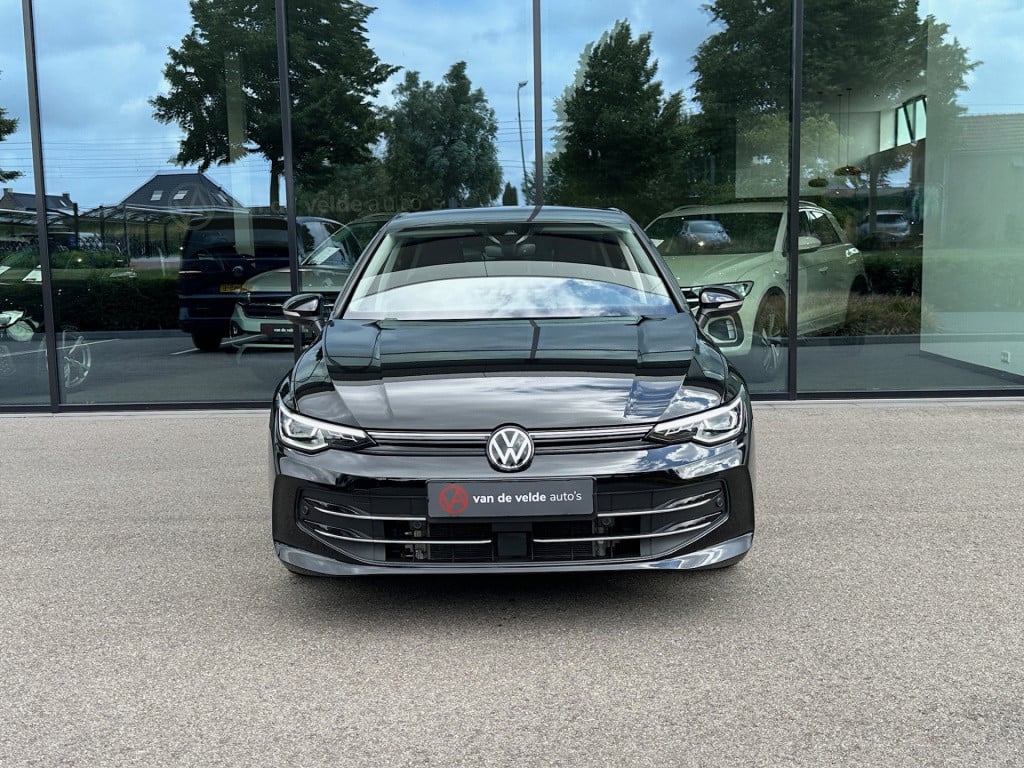 Volkswagen Golf 1.5 tsi 150pk goal | trekhaak | camera | adapt. cruise | iq