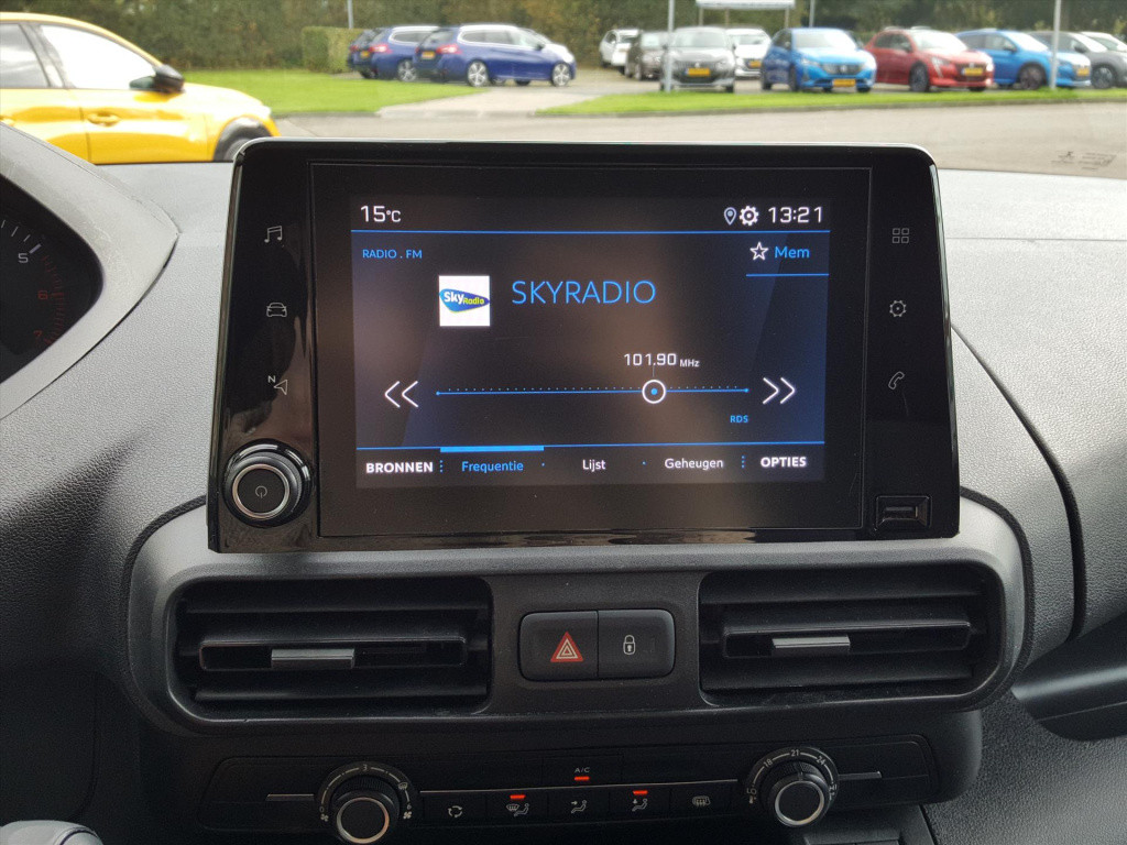 Peugeot Partner premium 1.5 bluehdi-130pk 650kg 3z(vol)automaat (eat8)| nav