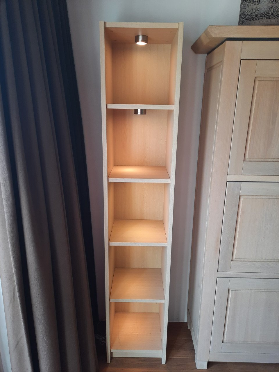 Kast, vakkenkast en tv meubel