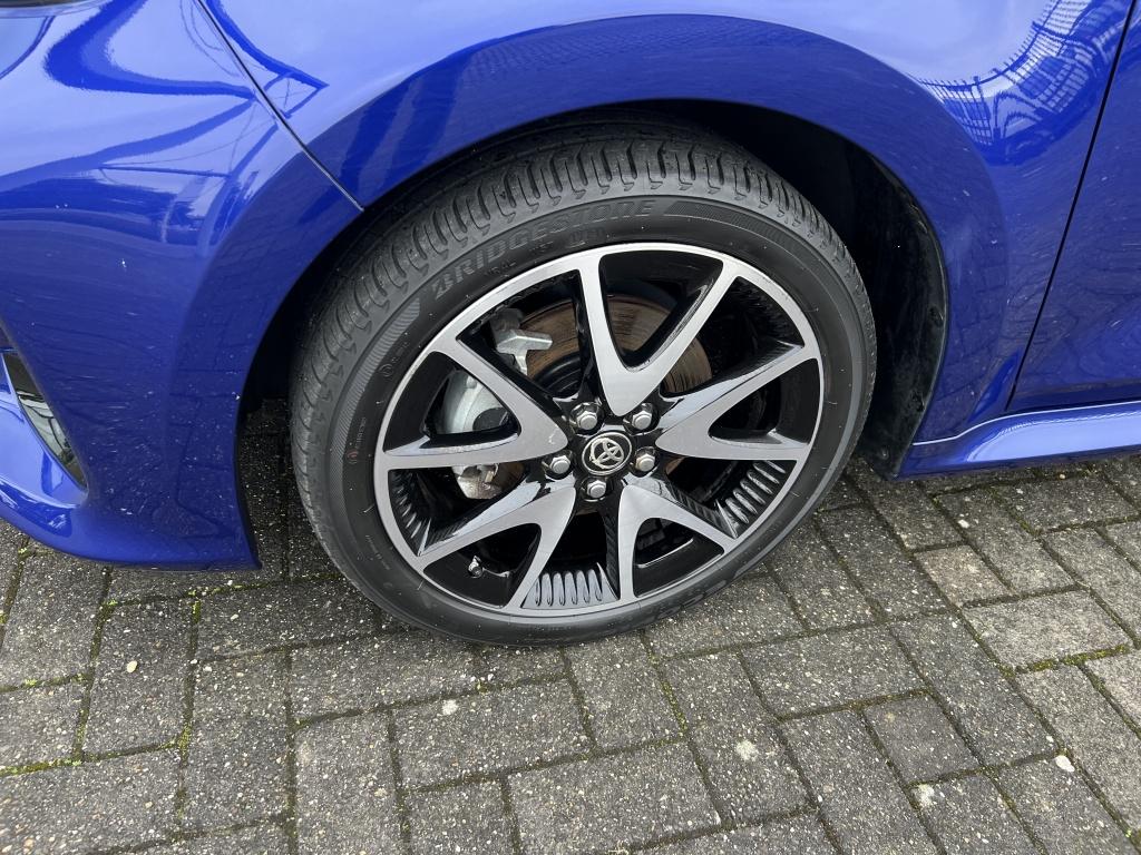 Toyota Yaris 1.5 hyb. executive