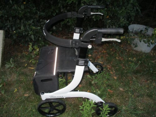 Zeer mooie TRAVIXX rollator praktisch niet gebruikt
