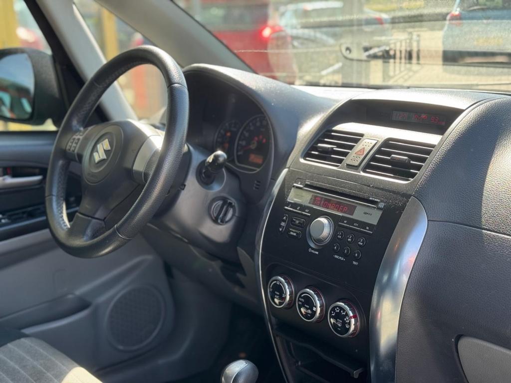 Suzuki Sx4 1.6 exclusive | automaat