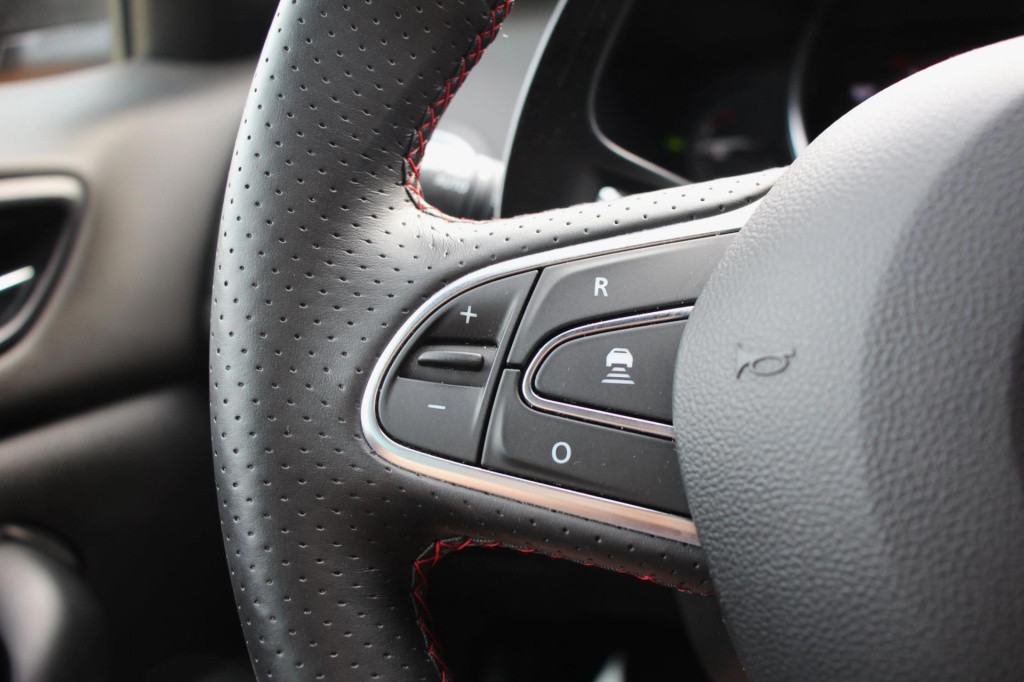 Renault Megane 1.8 tce 280 rs - kw v3 - carbon - custom uitlaat