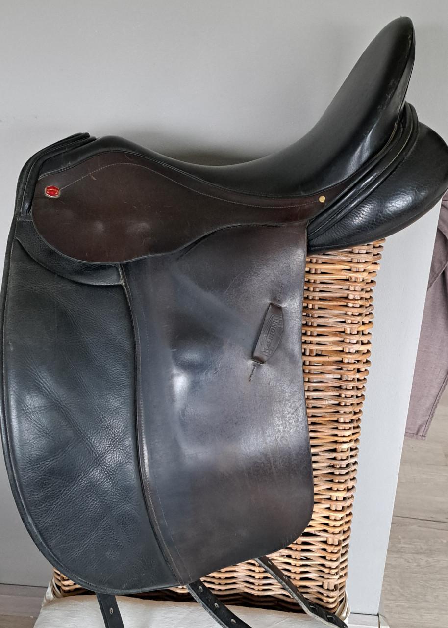 Dressuurzadel Albion SLK 17,5 inch MW -zwart