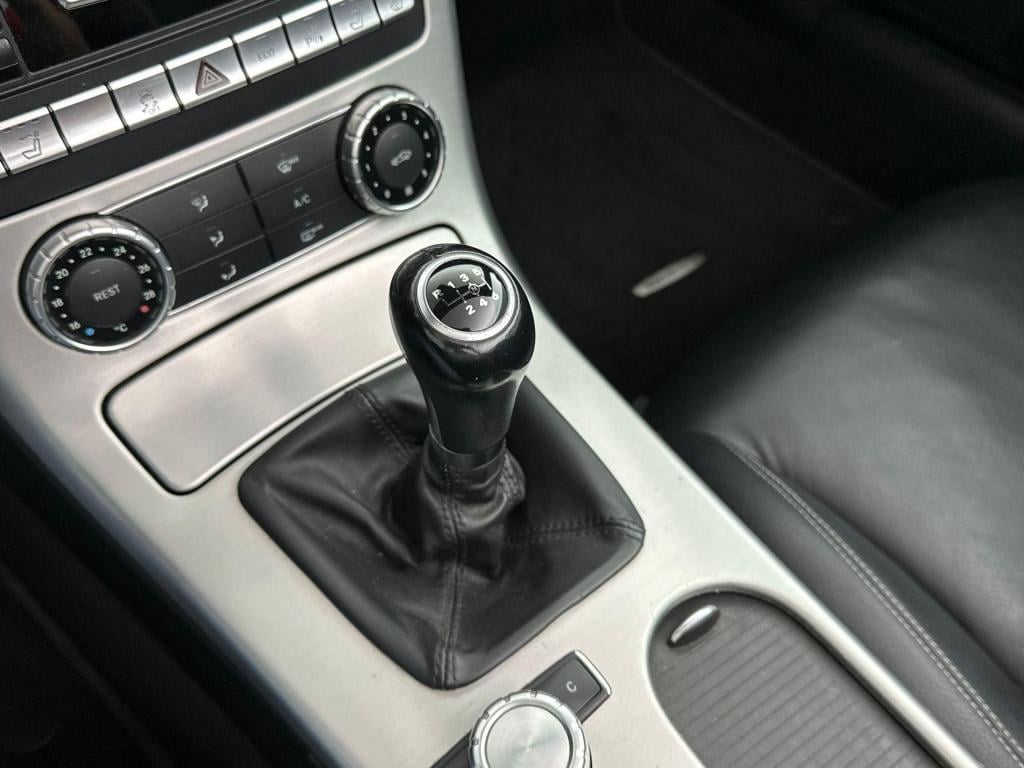 Mercedes-Benz SLK 200 | stoelverwarming | hard-top | air-scarf | leder | pa