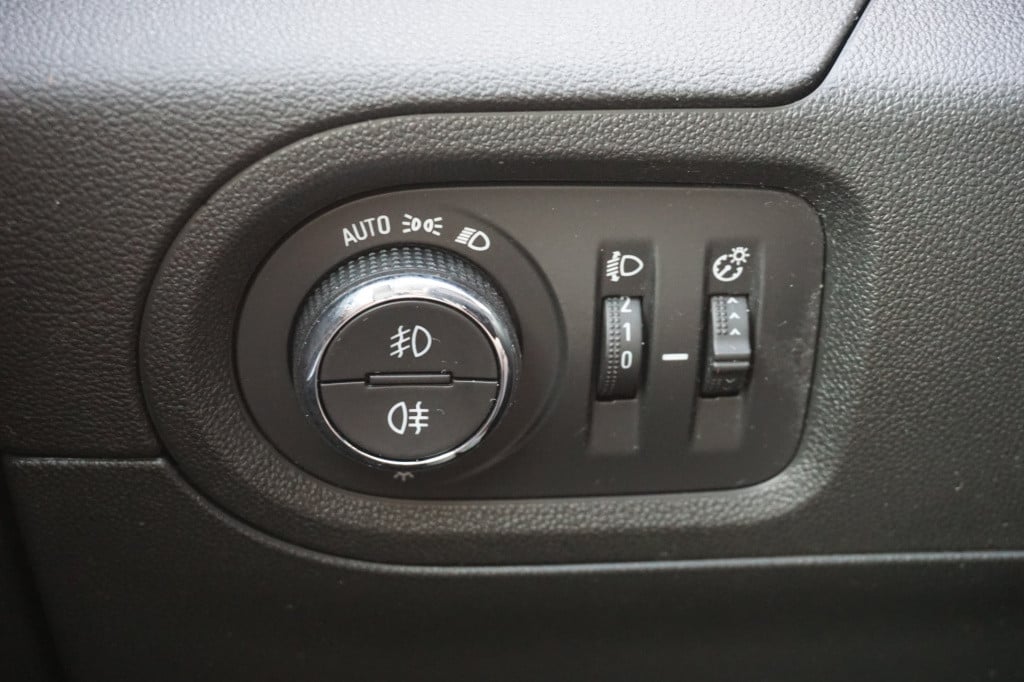 Opel Grandland X 1.2 turbo 120 jaar edition climate / navi / carplay / crui