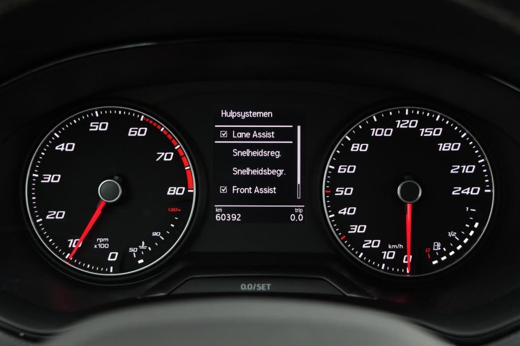 Seat Arona 1.0 tsi style | carplay | sensoren achter | cruise control