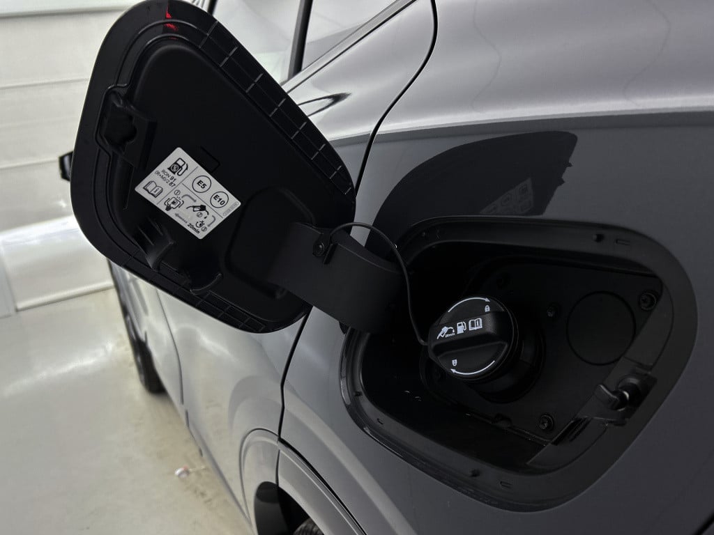 Kia Sportage 1.6 t-gdi plug-in hybrid awd gt-line | afneembare trekhaak | s