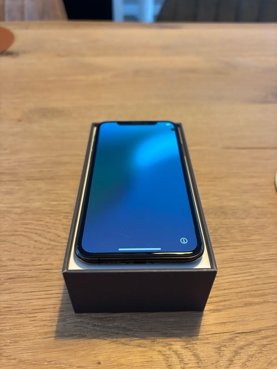 Iphone 8 zwart