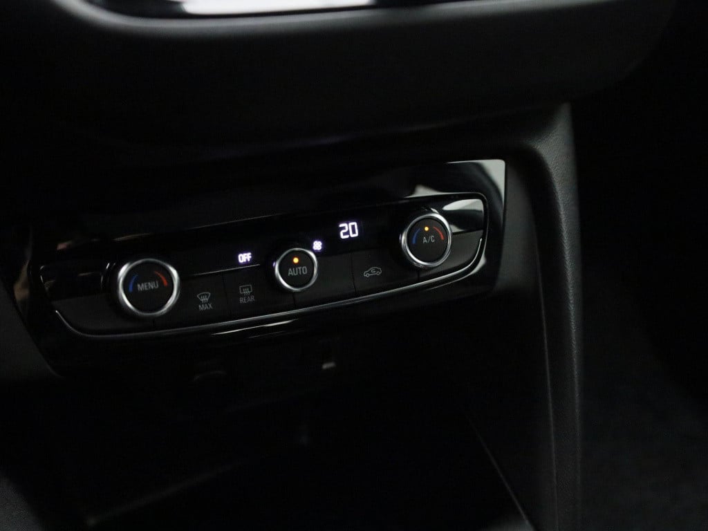 Opel Corsa-e edition 50 kwh | apple car play | cruise control | climate con