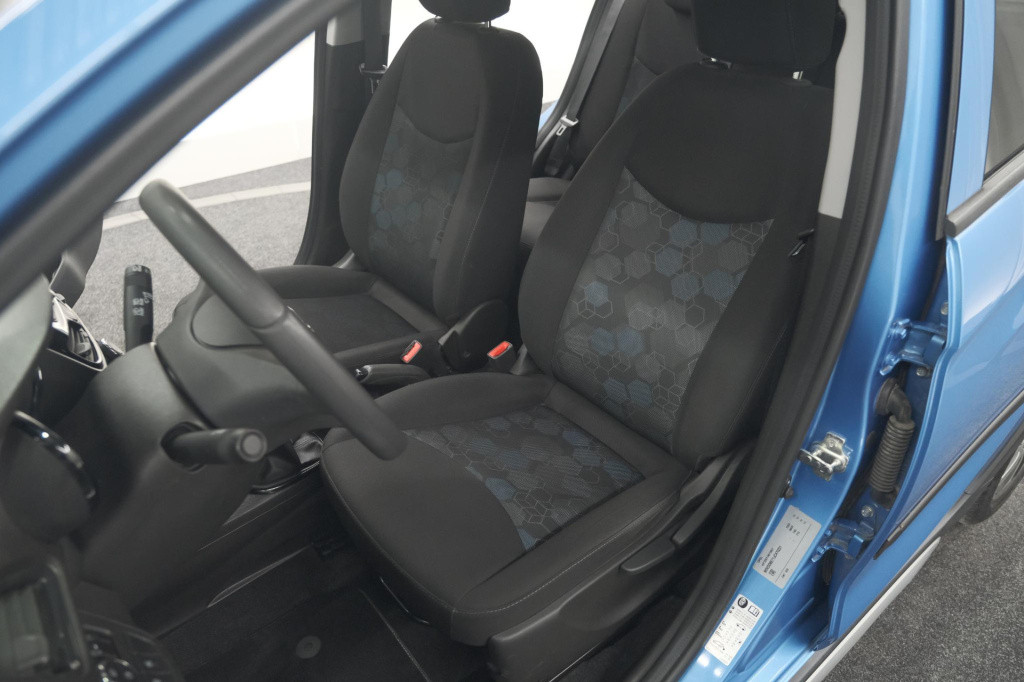 Opel Karl 1.0 rocks online edition