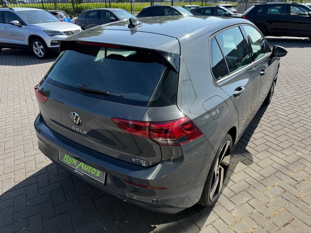 Volkswagen Golf 1.0 etsi life * camera * stoel + stuur verwarming * acc