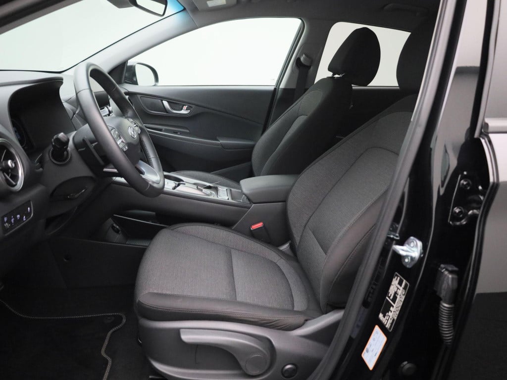 Hyundai Kona ev fashion 39 kwh