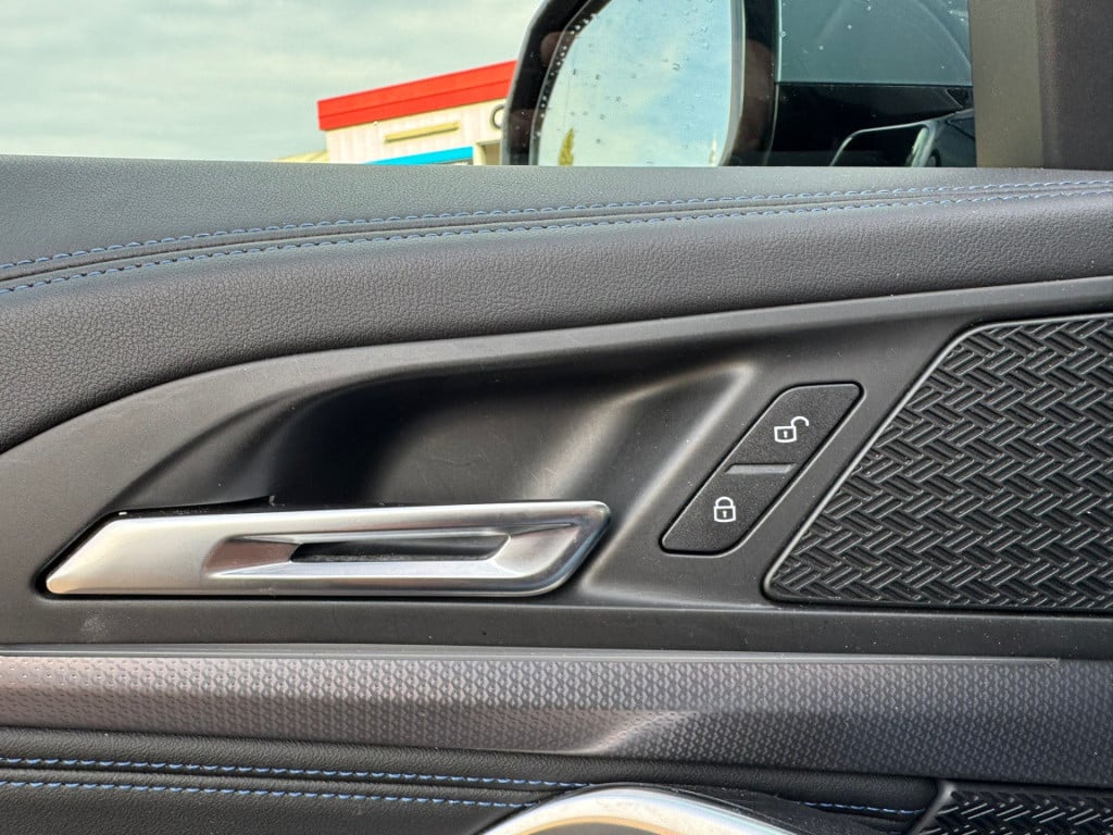 BMW Ix1 xdrive30 launch edition 67 kwh