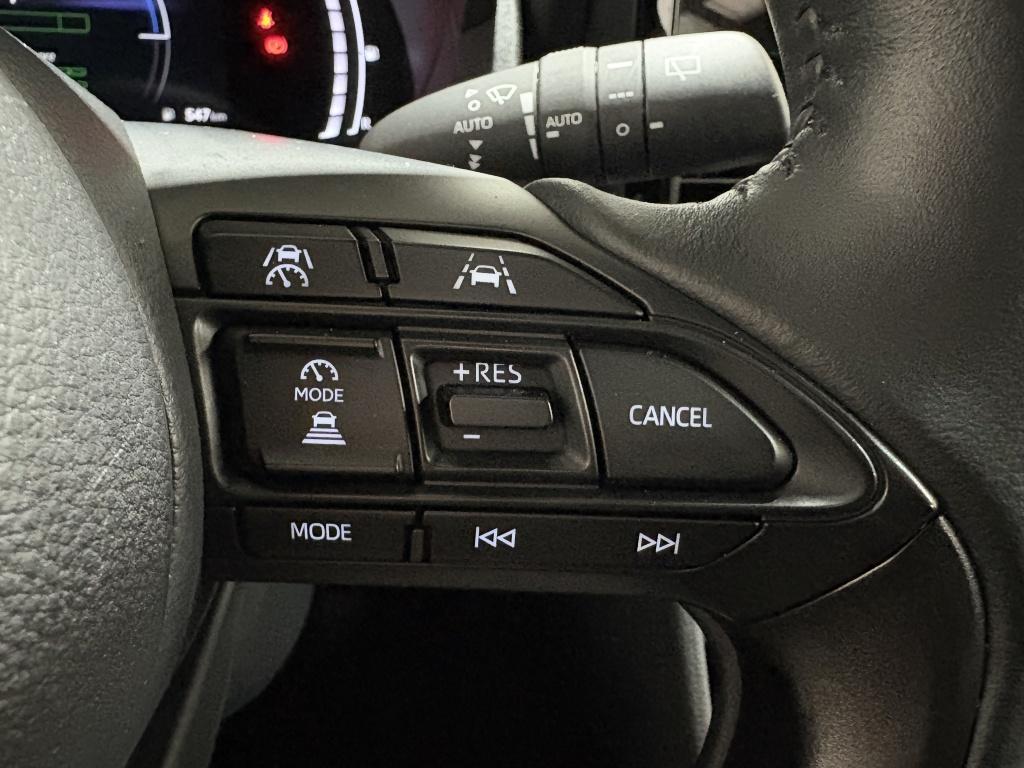 Toyota Yaris Cross 1.5 hybrid 115 first | stoel.ver| comfort pack| camera| 