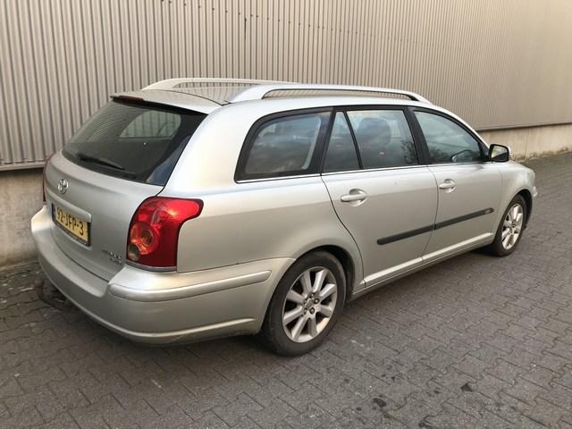 Toyota Avensis wagon 2.0 d-4d luna business clima | navi | cruise | trekhaa