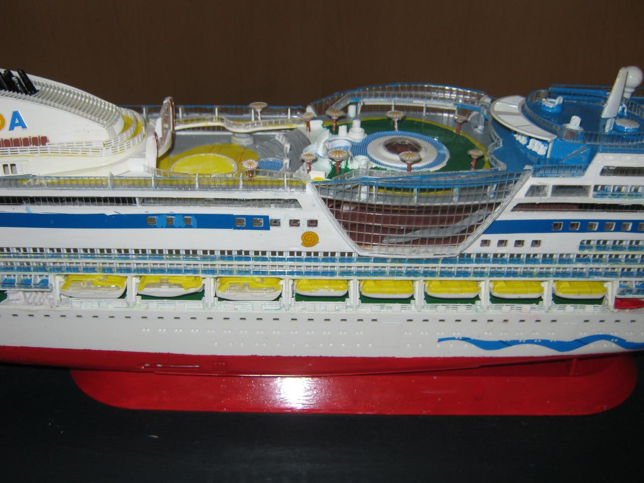 Passagiersschip AIDA.