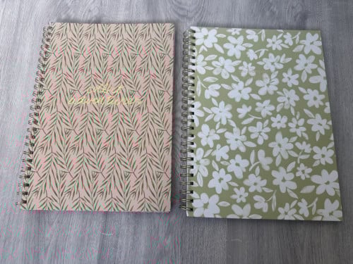 Twee nieuwe scrapboeken