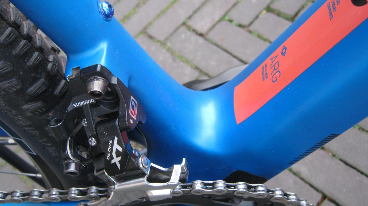 TE KOOP CUBE REACTION  29 ER CARBON  ROND 200 KM OP GEFIETST VOOR 500 EURO