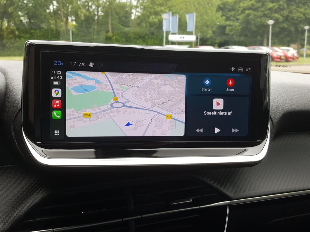 Peugeot 2008 allure 1.2 pt-100pk navigatie | apple carplay & android auto |