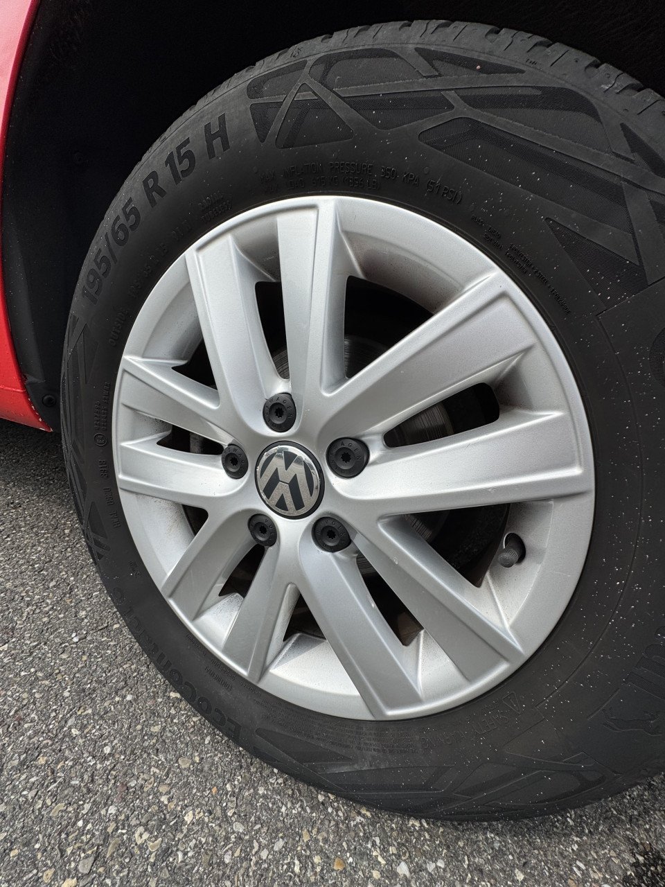 Complete Volkswagen Caddy 1.6 TDI – 2012. Nieuwe APK & nieuwe verstuivers!