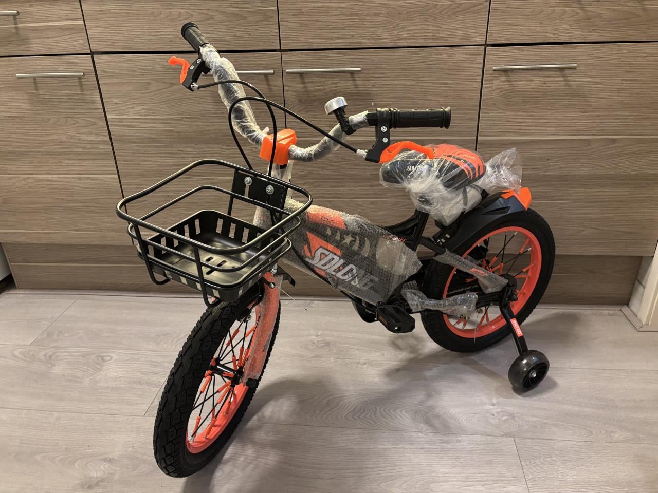 ***** nieuwe sportieve  16 inch jongensfiets Sd Long met zijwieltjes ****