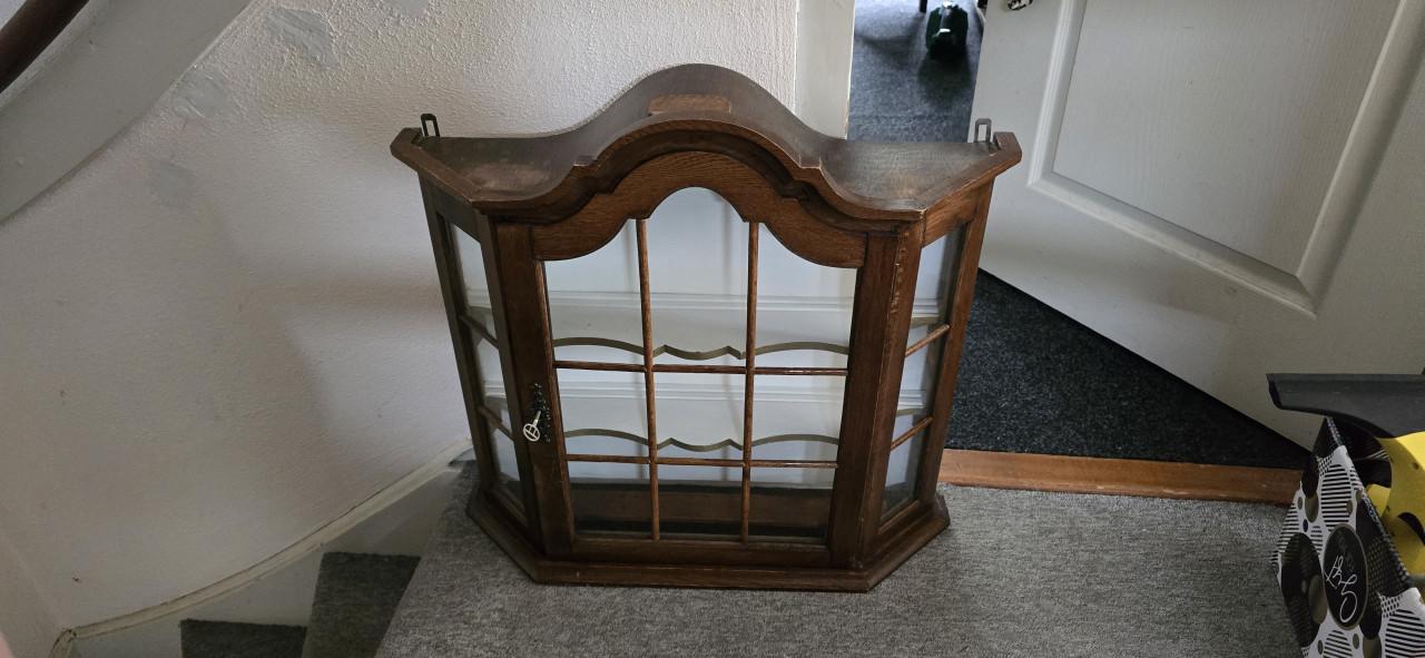 Vitrine kast vintage 68x63x17
