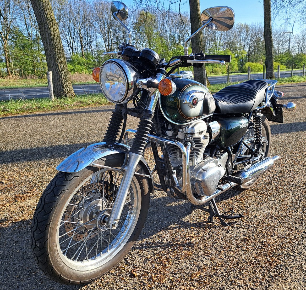 Kawasaki W800 2012.