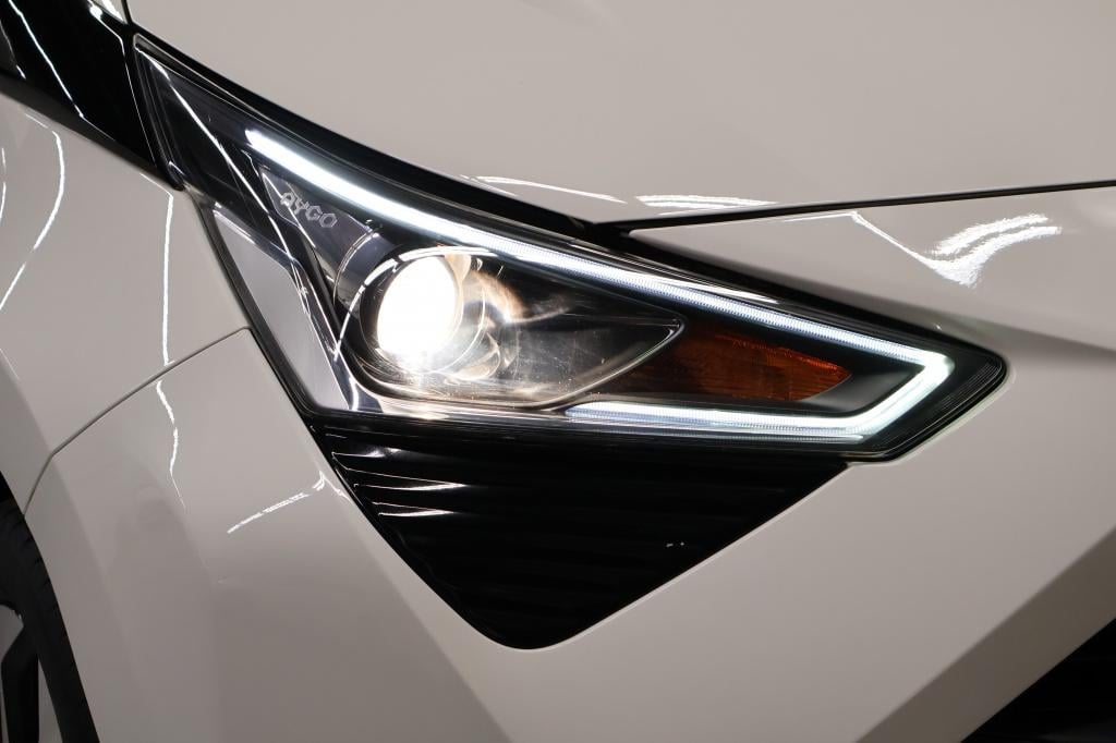 Toyota Aygo 1.0 vvt-i x-joy automaat