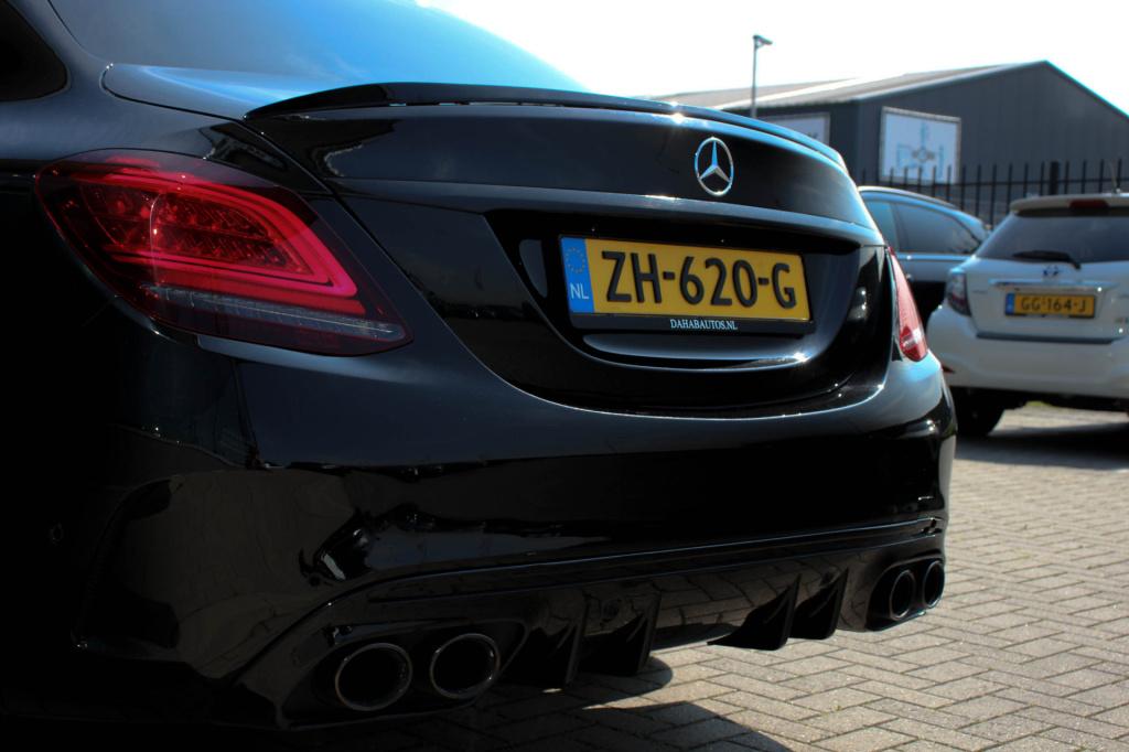 Mercedes-Benz C-Klasse c-klasse 180 | amg pakket | burmester | sfeerverlich