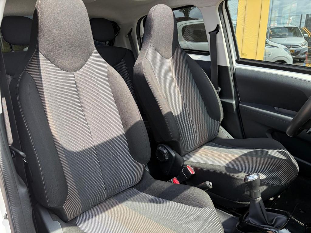 Peugeot 108 1.0 e-vti prem. top