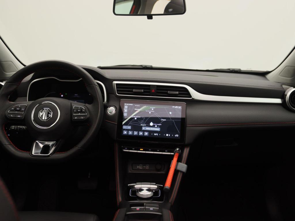 MG Zs Ev mg ev long range luxury 70 kwh | leder | navigatie | camera |