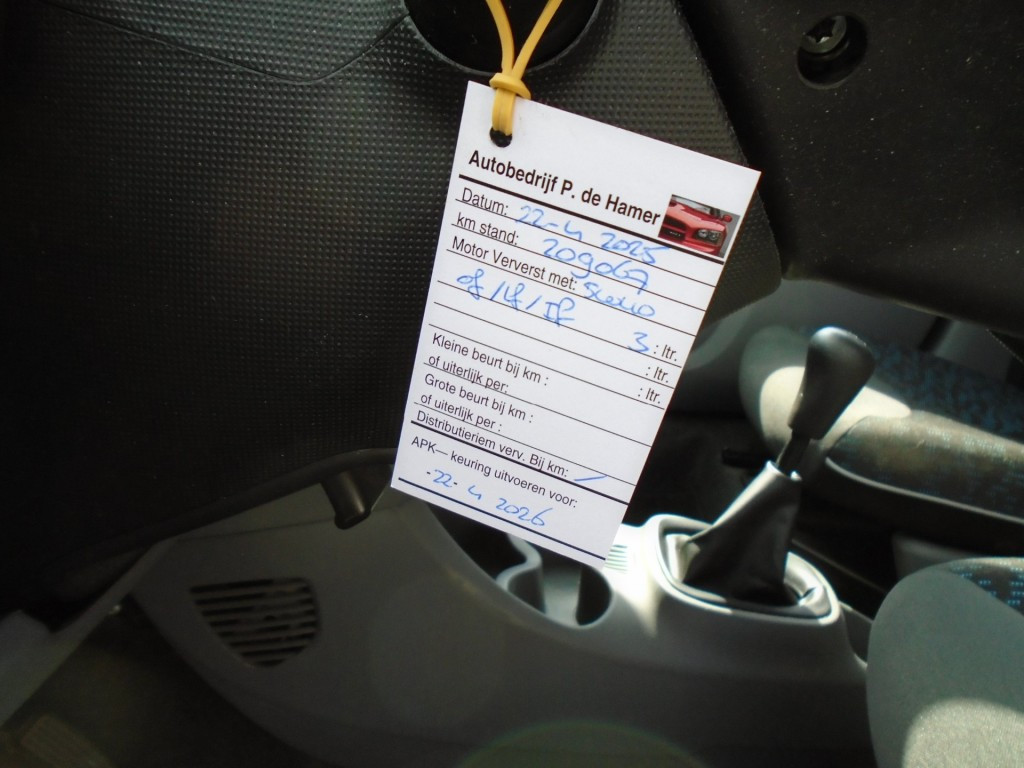 Peugeot 107 1.0-12v urban move