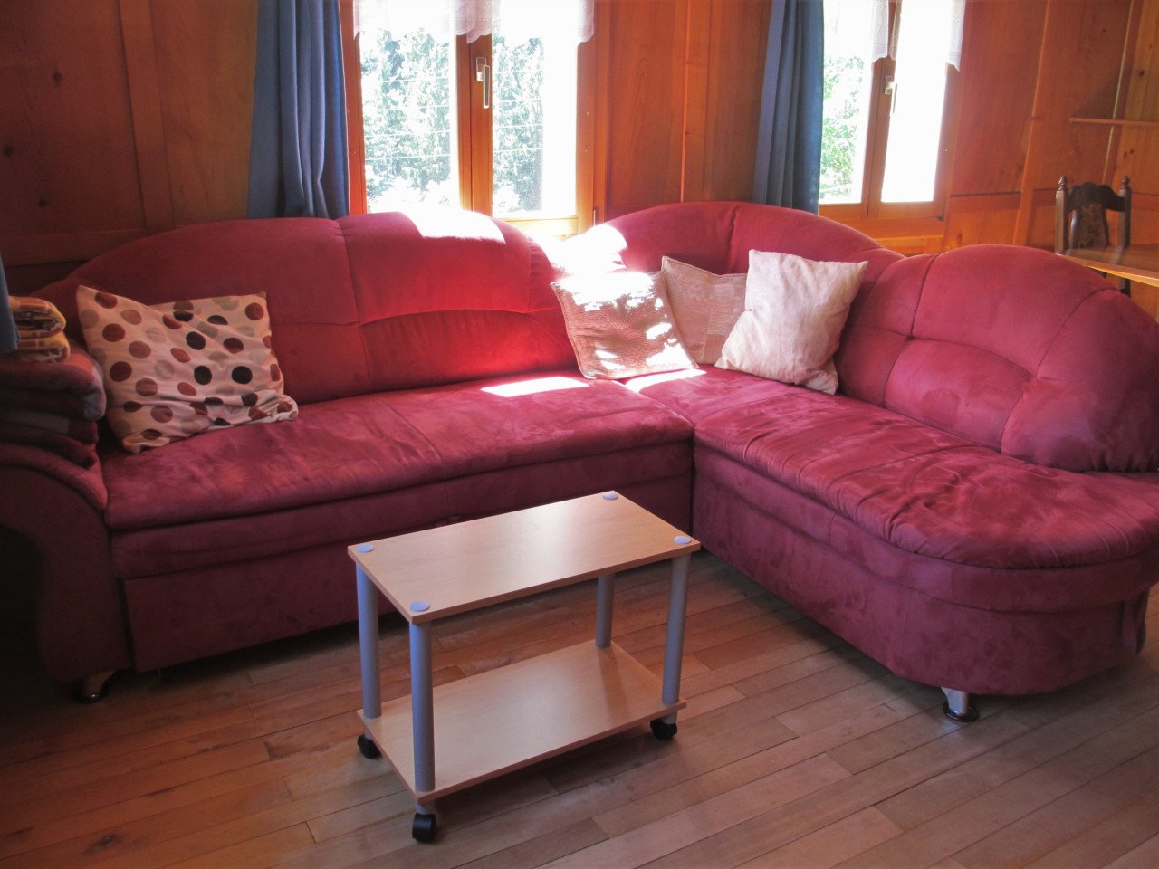TE HUUR: vak. woning "Weid" Isenthal, Zwitserland