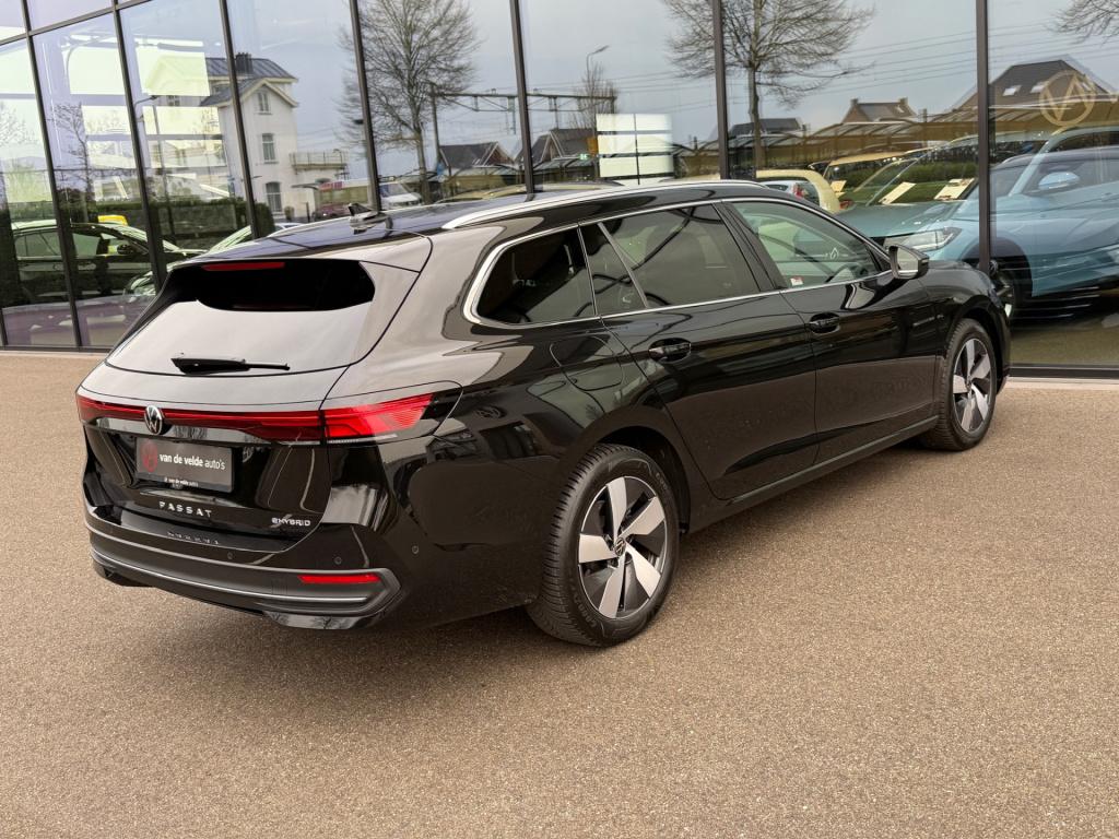 Volkswagen Passat variant 1.5 ehybrid business | trekhaak | alcantara | hea