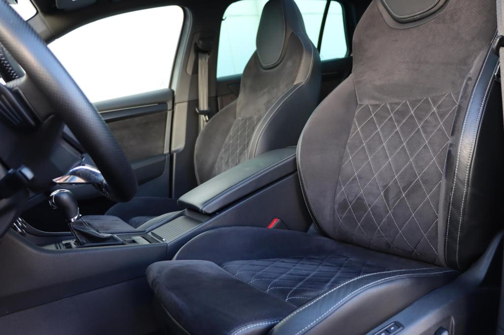 Skoda Superb combi 1.4 tsi iv sportline 218pk dsg6