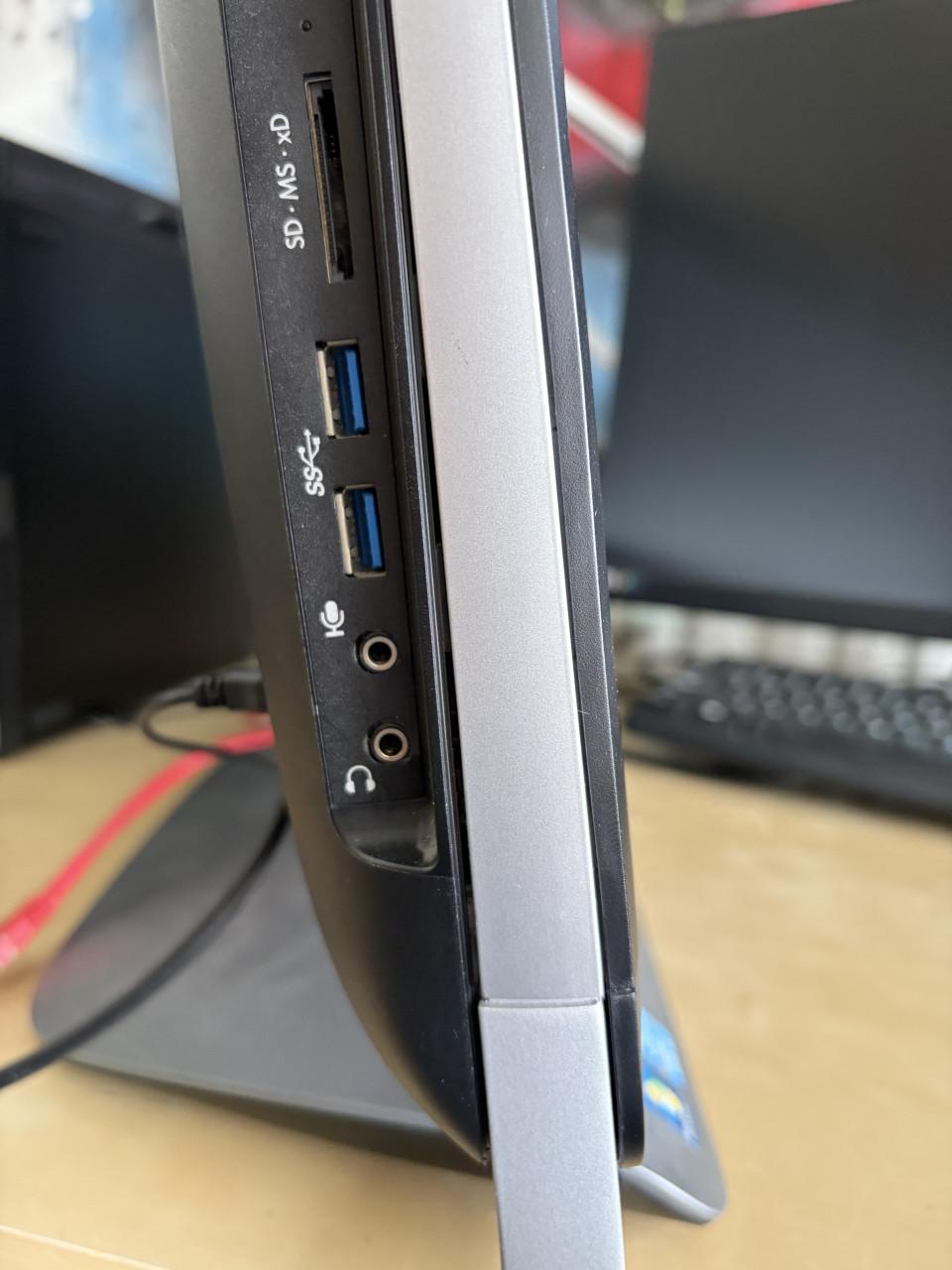 HP TouchSmart 7320 8Gb-RAM 120Gb-SSD TouchScreen BeatsAudio 22" Win11 65€
