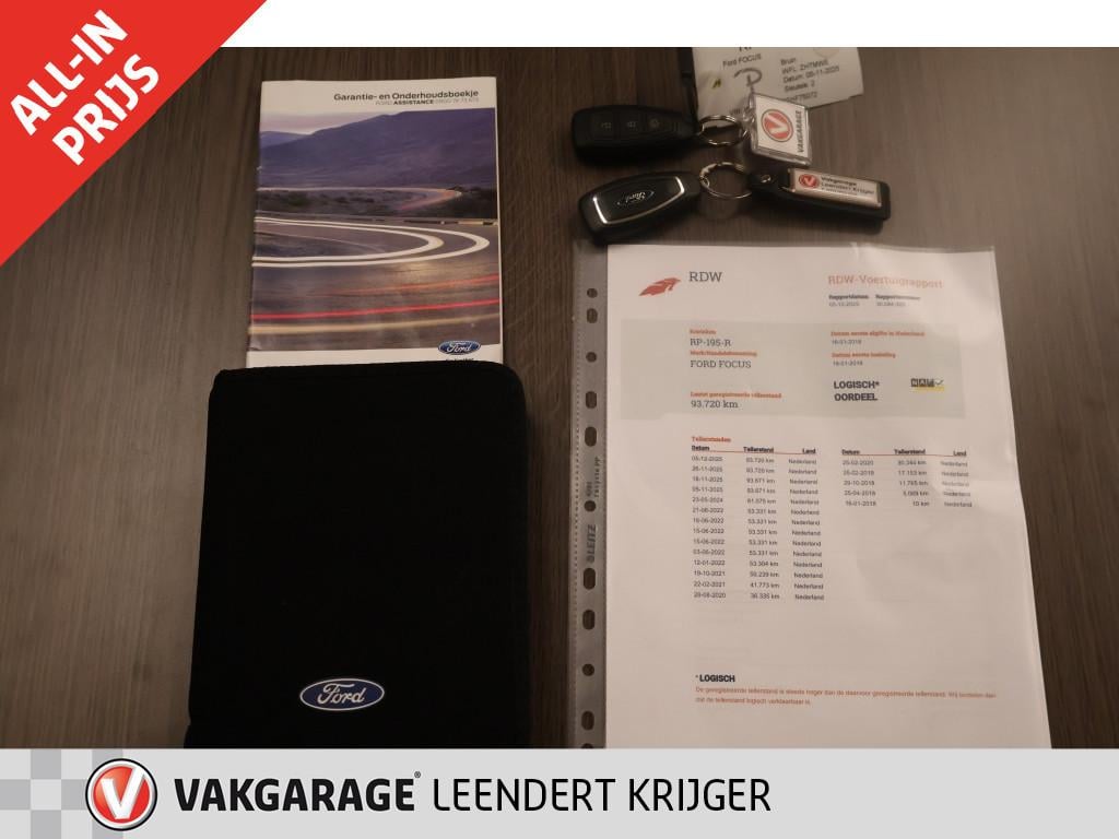 Ford Focus 1.0 titanium rijklaarprijs|bovaggarantie|trekhaak