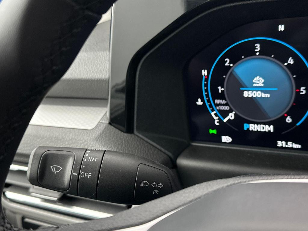 Volkswagen Transporter 2.0 tdi l1h1 28 style