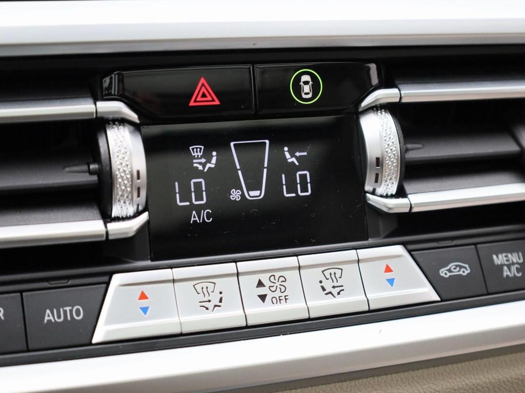 BMW 3-serie touring 318i sport line | automaat | apple carplay / android au